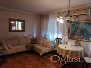 Trosoban stan od 80 m² u ulici Miše Dimitrijevića – jedna od najtraženijih lokacija za život u Novom Sadu
